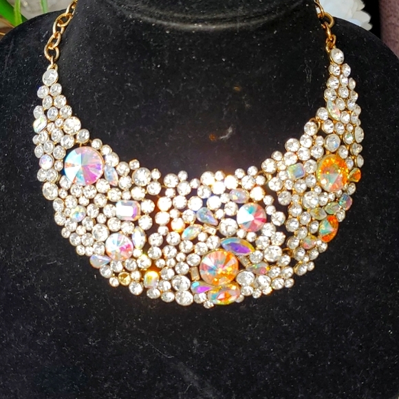 Jewelry - RHINESTONES NECKLACE, GORGEOUS!